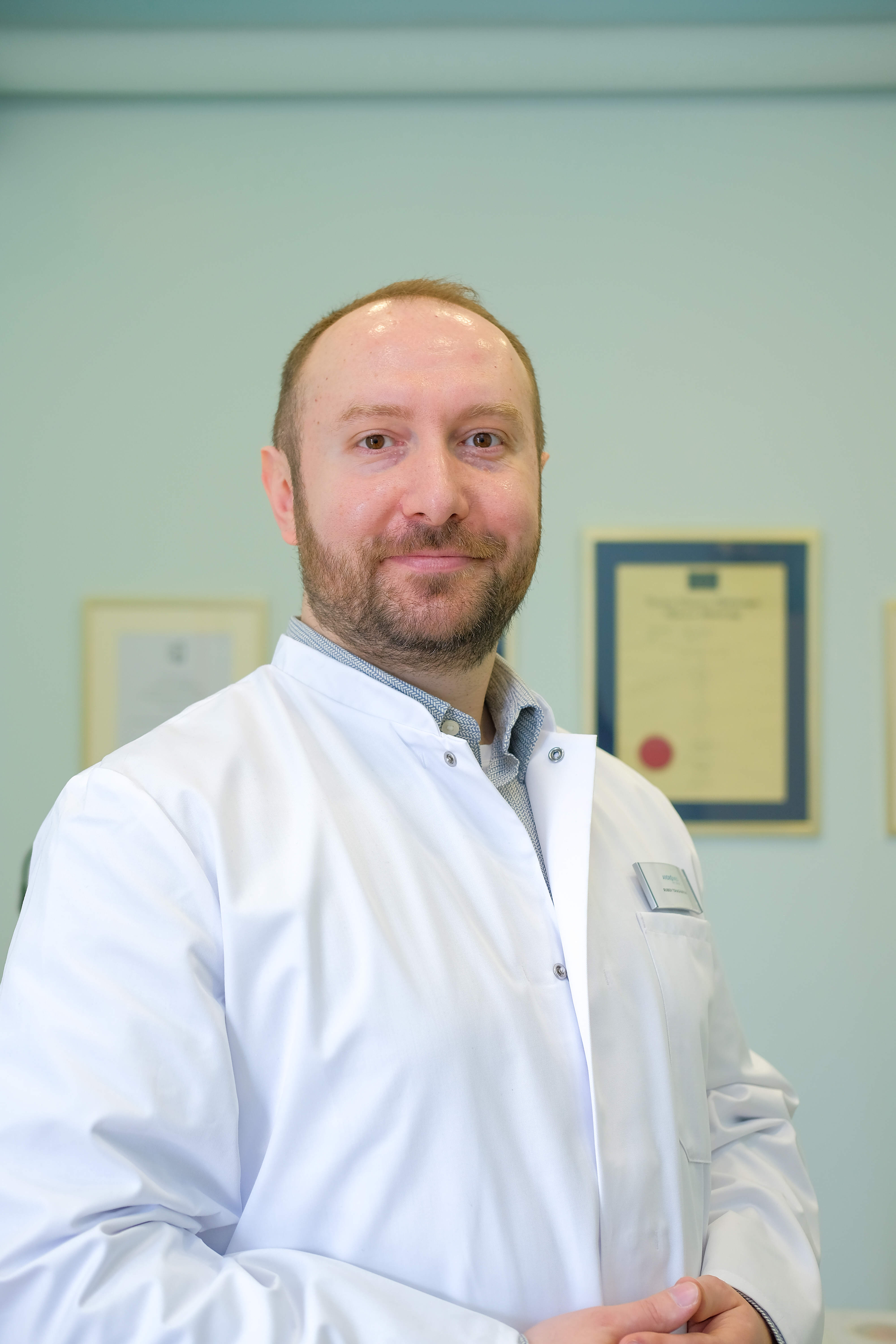 Ճաղարյան Ռուբեն, ակնաբույժ